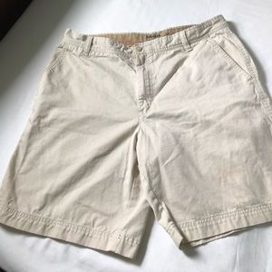 Light khaki shorts